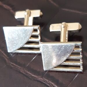 SWANK 1980s Gold Tone Abstract Cuff Links Vintage ⚡️BUY 3 for $55⚡️